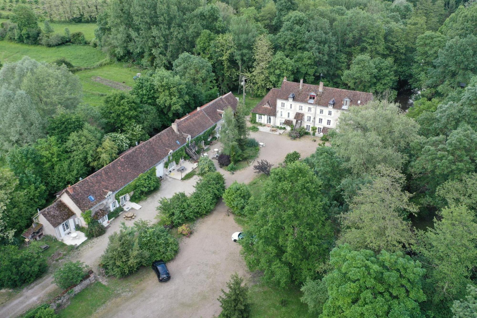 Maison d'hôtes Moulin du Bas Pesé Mont-près-Chambord Exterior foto